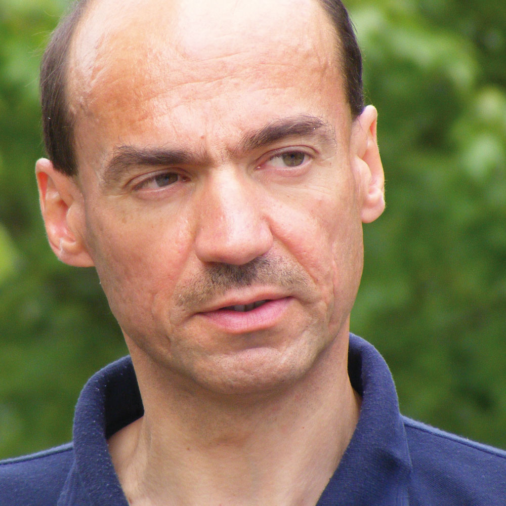 Dr Eugen Rašev, University of Prague